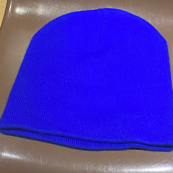 U.S. Air Force Short Blue Beanie - Picture 3 of 5